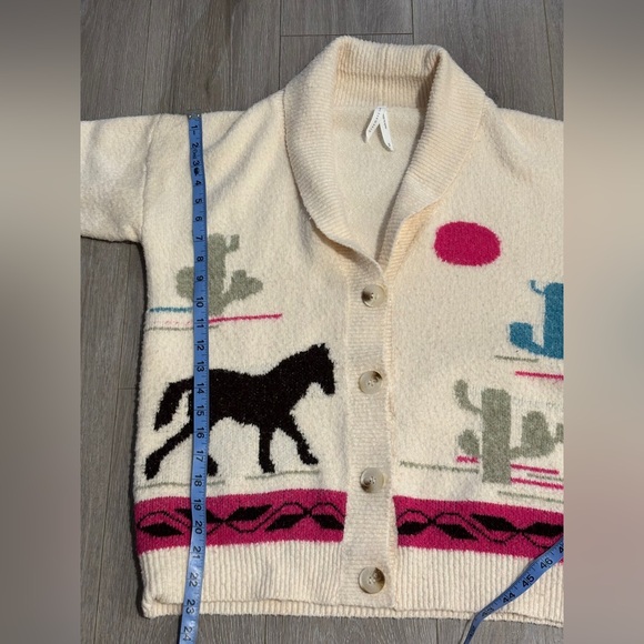 Dreamers Cream Cardigan with Horse and Cactus Accents - Picture 8 of 8